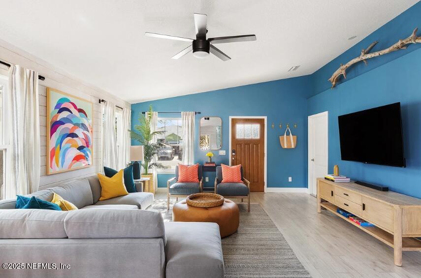 212 15th St Street St. Augustine, FL 32084 - Photo 15 of 60 living room