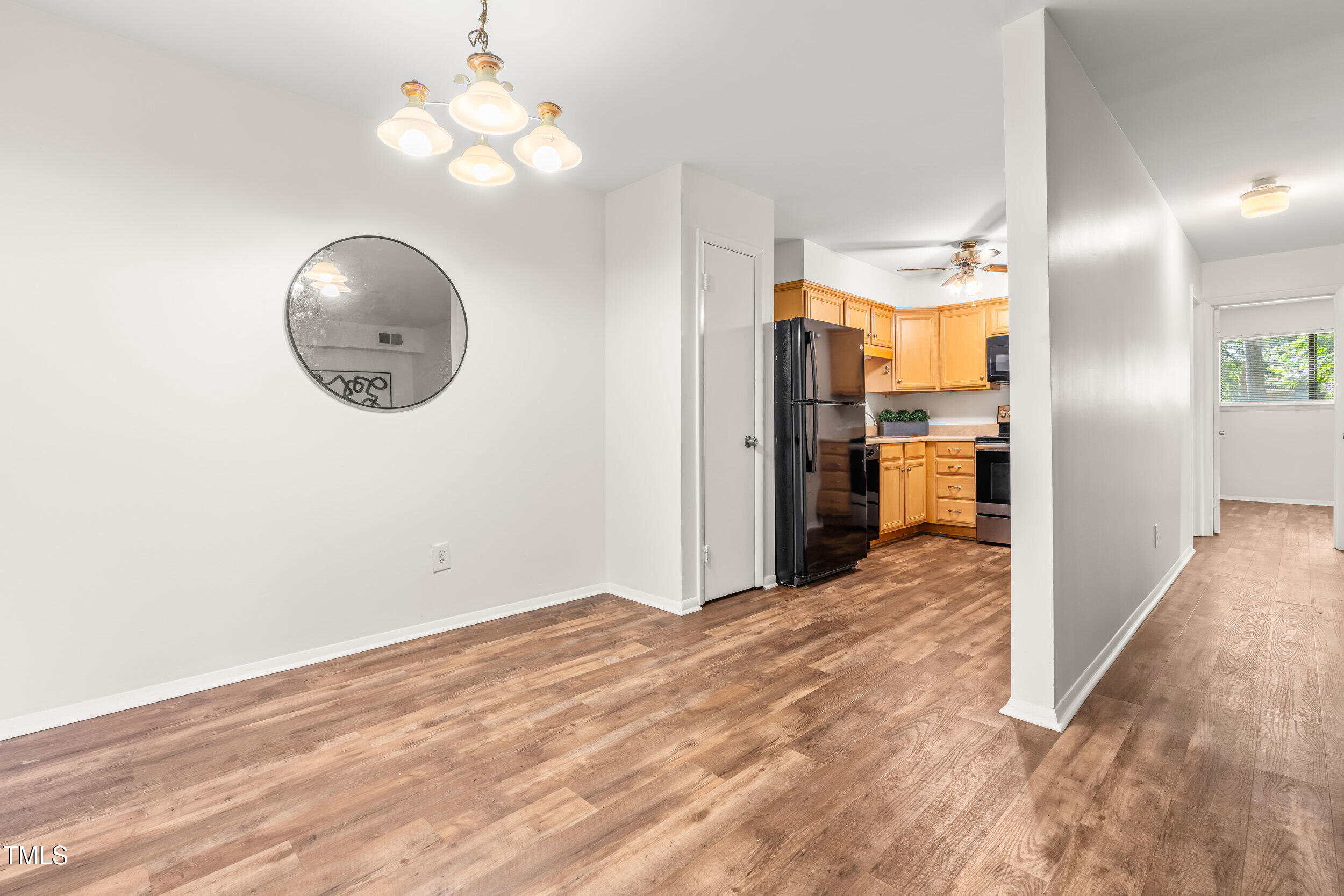 1212 Schaub Drive, Unit C Raleigh, NC 27606 - Photo 13 of 23 15_dsc03301