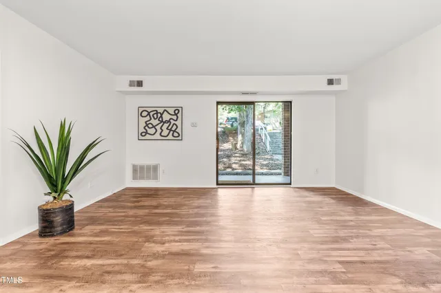 $1,325 | 1212 Schaub Drive, Unit C, Raleigh, NC 27606