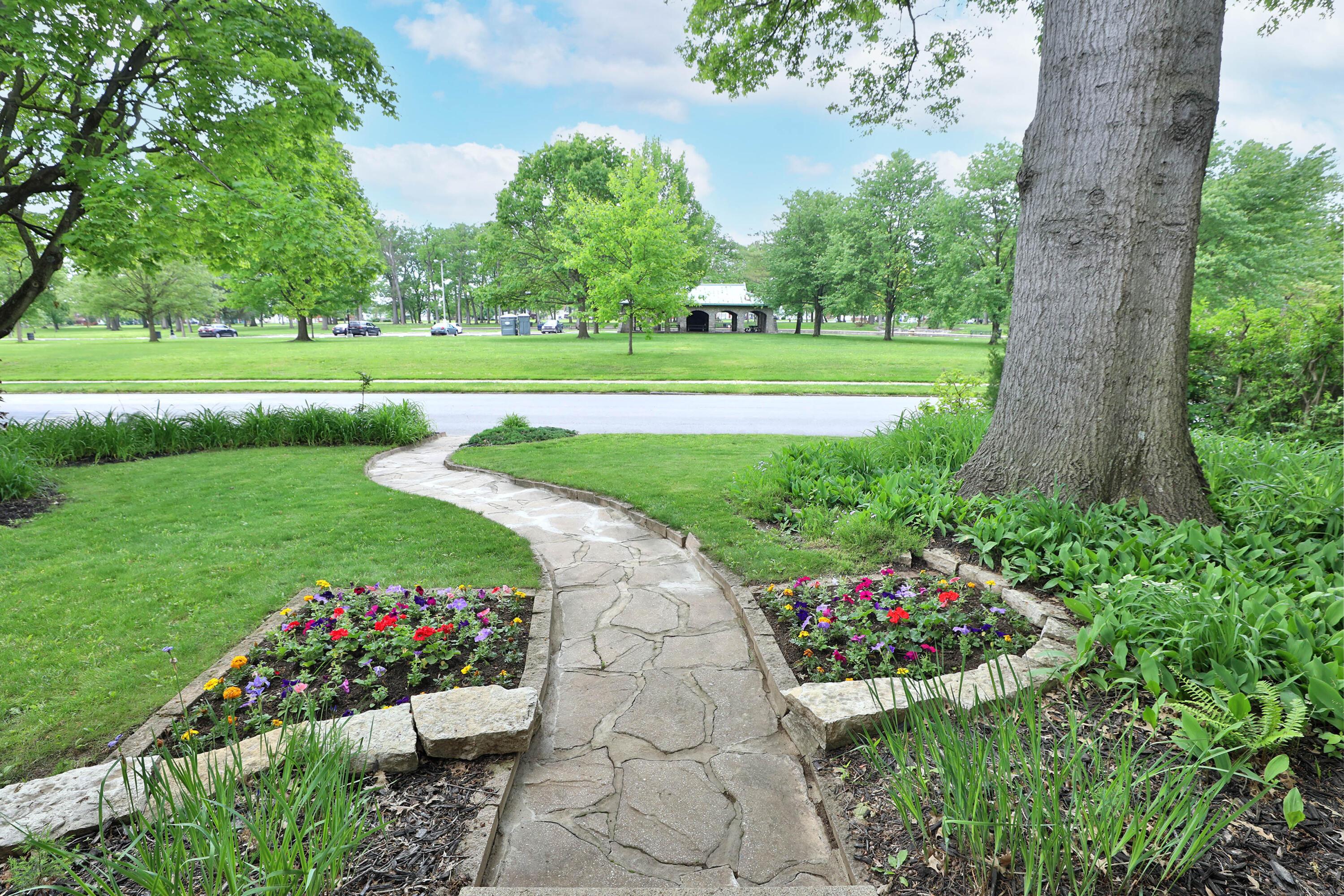 3220 Wicklow Road Columbus, OH 43204 - Photo 5 of 109 3220-Wicklow-05
