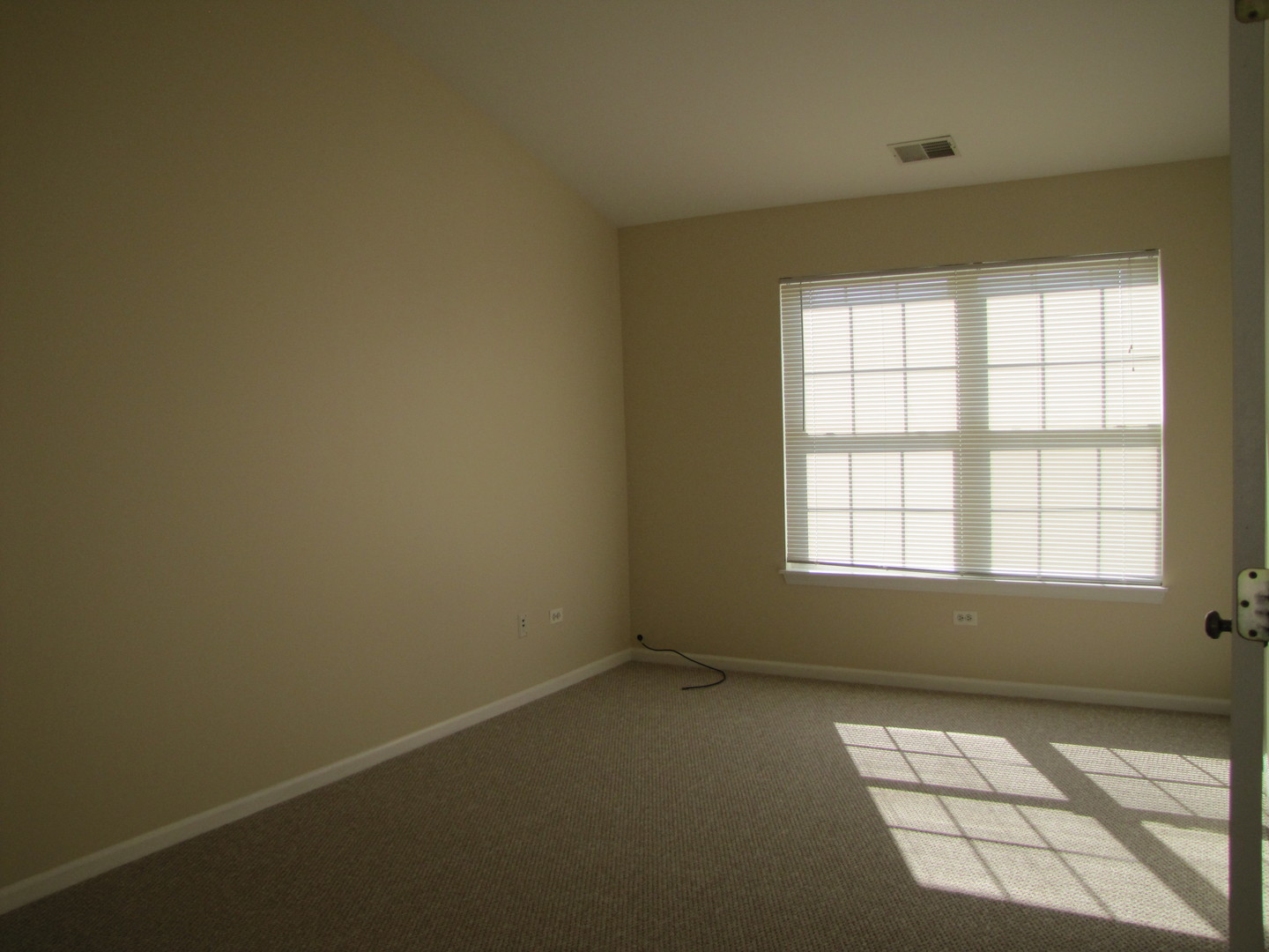 2235 Waterleaf Court, Unit 203 Naperville, IL 60564 - Photo 13 of 16