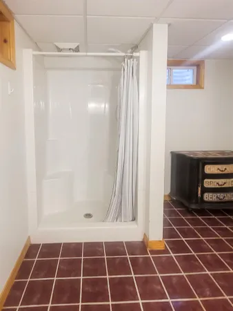 $1,500 | 445 Peach Street, East Dubuque, IL 61025