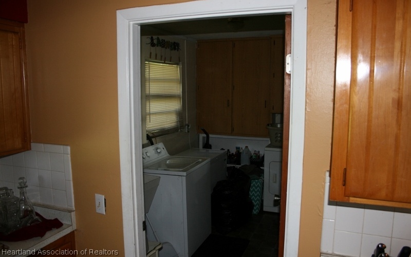 2581 Polk Road Bowling Green, FL 33834 - Photo 10 of 22 Gallery Image 10