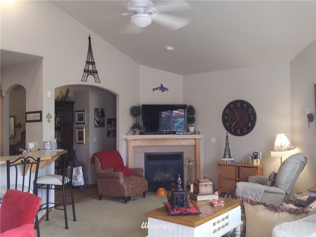 7229 Radius Loop Southeast Lacey, WA 98513 - Photo 7 of 17 Gallery Image 7