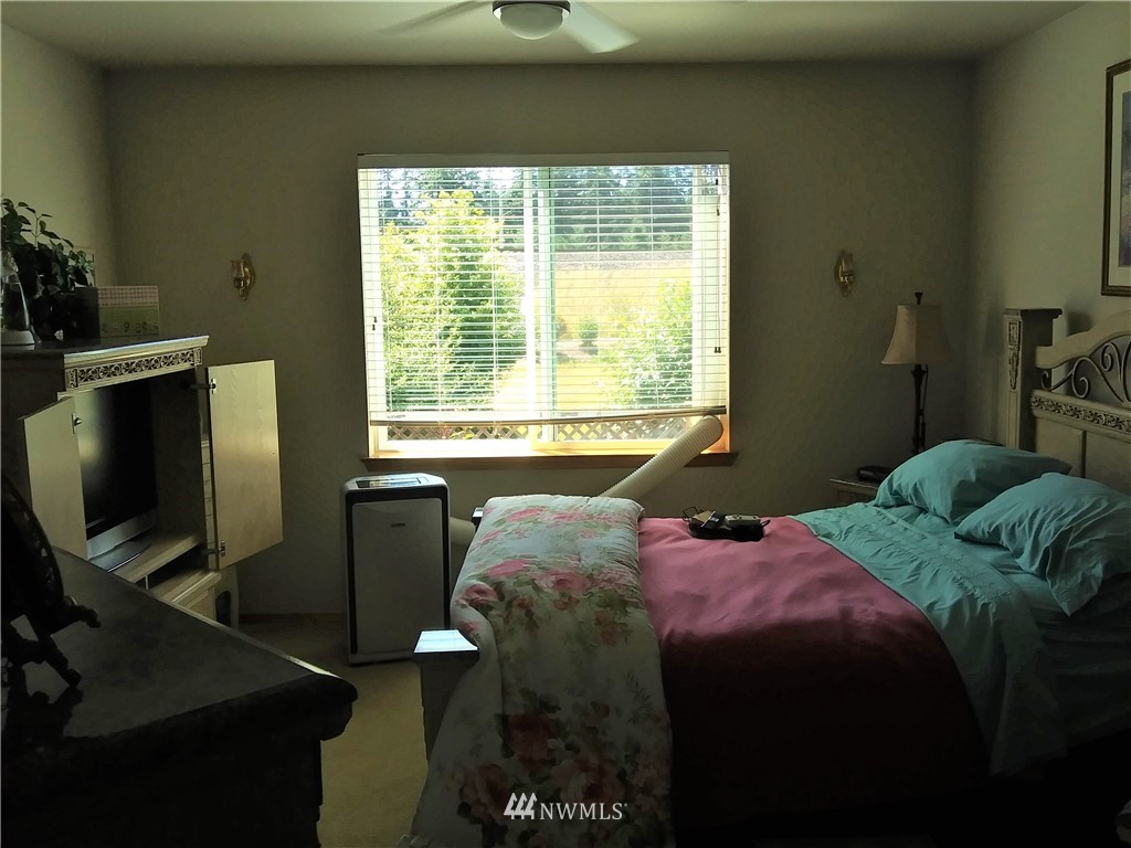 7229 Radius Loop Southeast Lacey, WA 98513 - Photo 9 of 17 Gallery Image 9