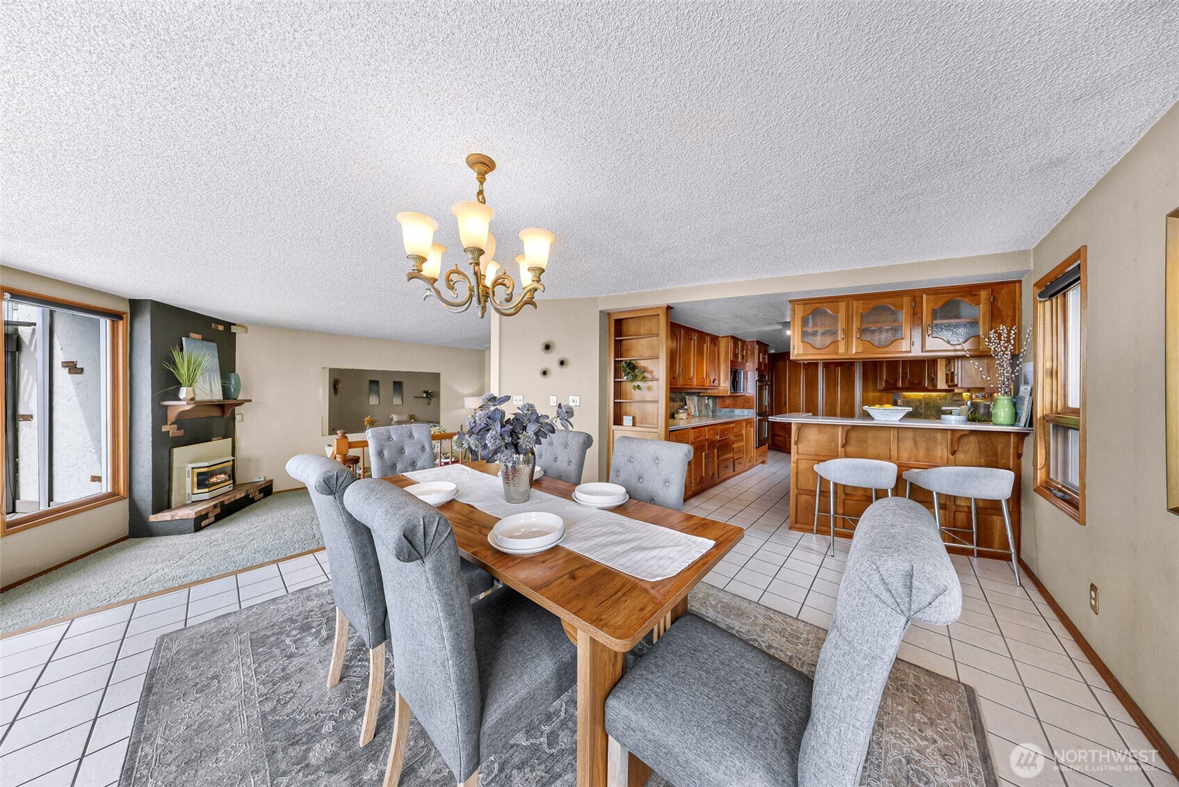 13029 Standring Lane Southwest Burien, WA 98146 - Photo 10 of 28