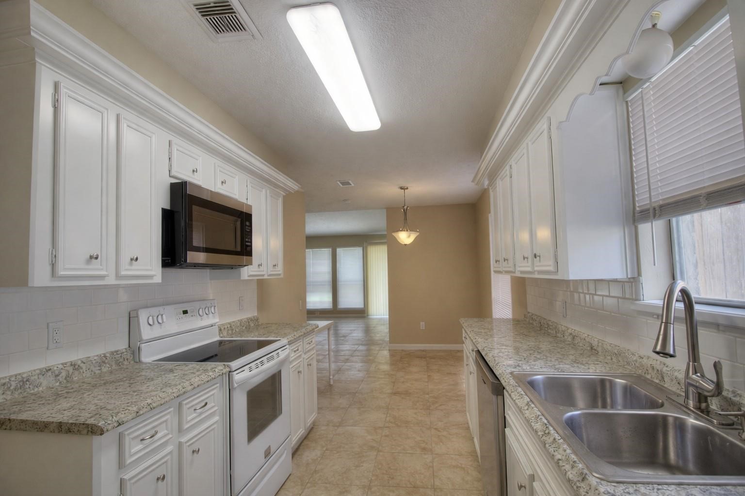 1026 White Sands Road Katy, TX 77450 - Photo 2 of 20 Gallery Image 2