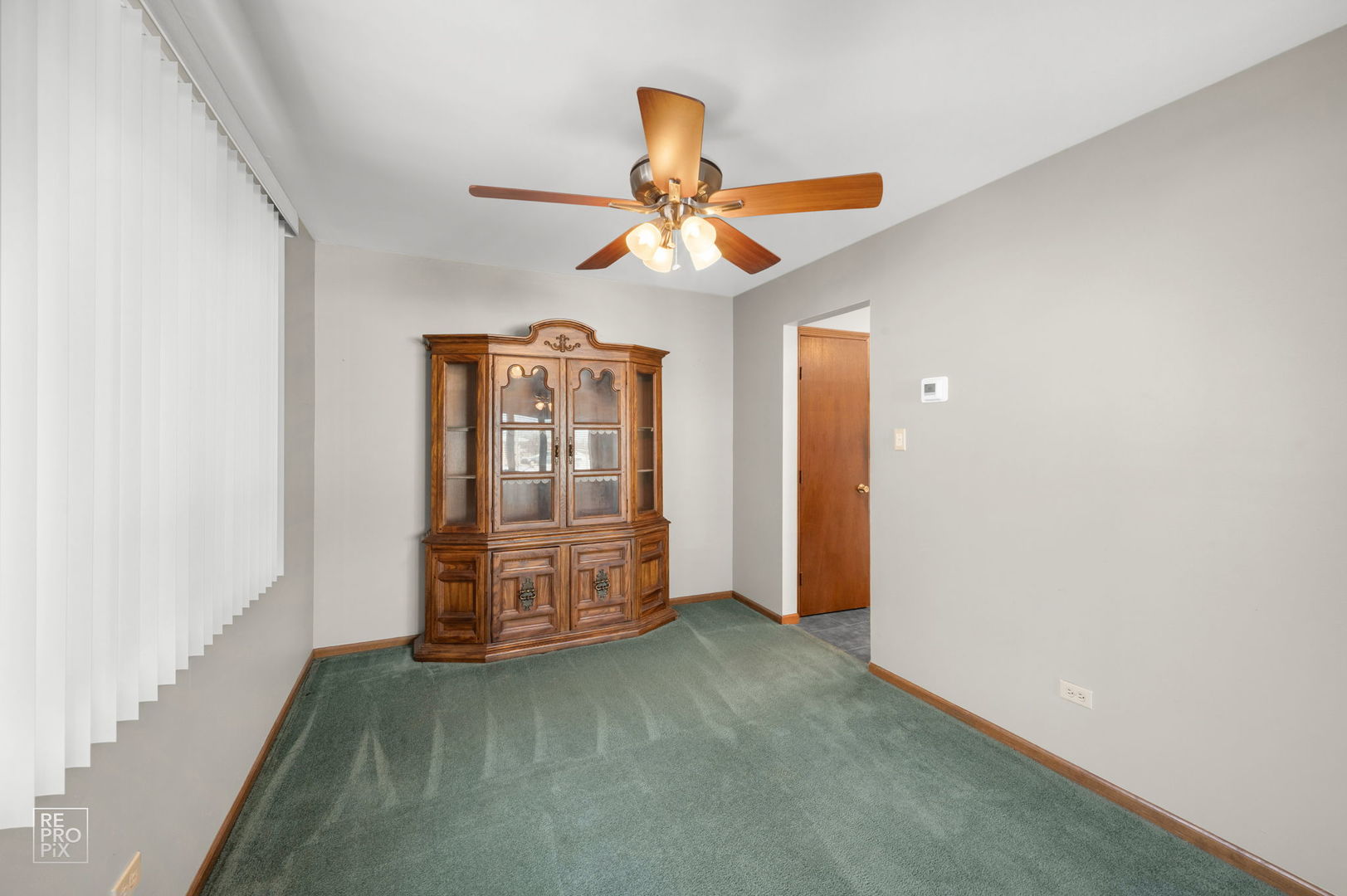 3235 192nd Street Lansing, IL 60438 - Photo 4 of 25