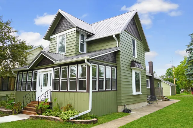 $264,900 | 1407 McLean Avenue, Tomah, WI 54660