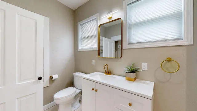 $264,900 | 1407 McLean Avenue, Tomah, WI 54660