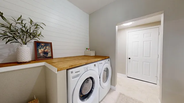 $264,900 | 1407 McLean Avenue, Tomah, WI 54660