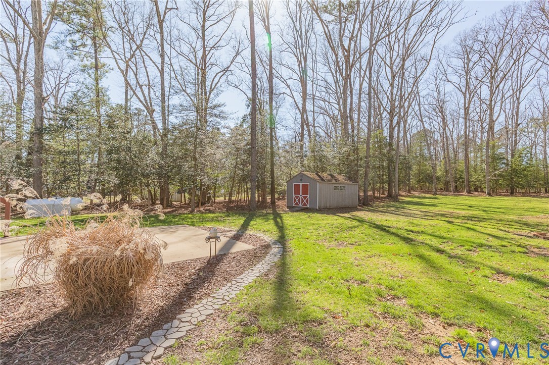 12412 Walkes Quarter Road Chesterfield, VA 23838 - Photo 39 of 44