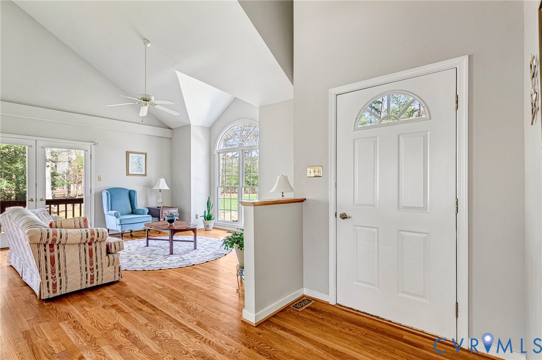 12412 Walkes Quarter Road Chesterfield, VA 23838 - Photo 4 of 44