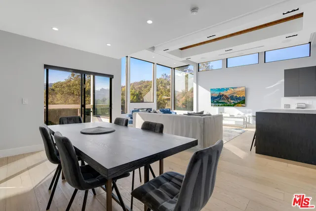 $13,900 | 2515 Thames Street, Los Angeles, CA 90046