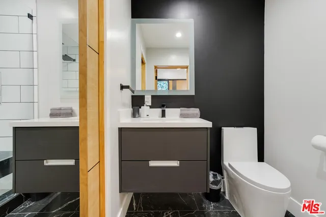 $13,900 | 2515 Thames Street, Los Angeles, CA 90046