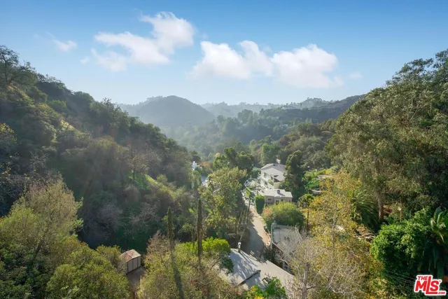 $13,900 | 2515 Thames Street, Los Angeles, CA 90046