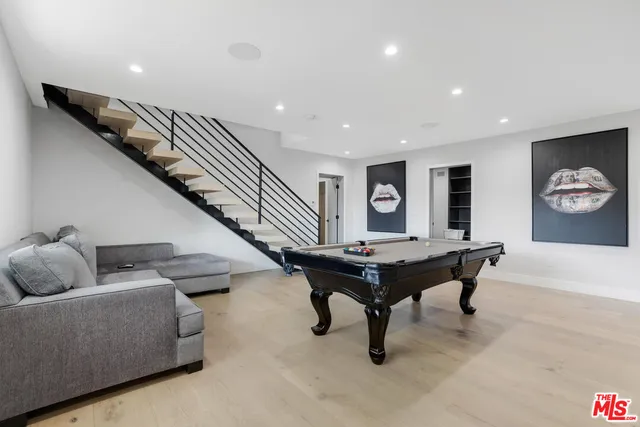 $13,900 | 2515 Thames Street, Los Angeles, CA 90046