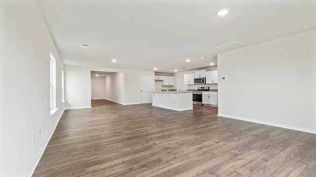 $283,900 | 1943 Gracie Drive, Woodruff, SC 29388