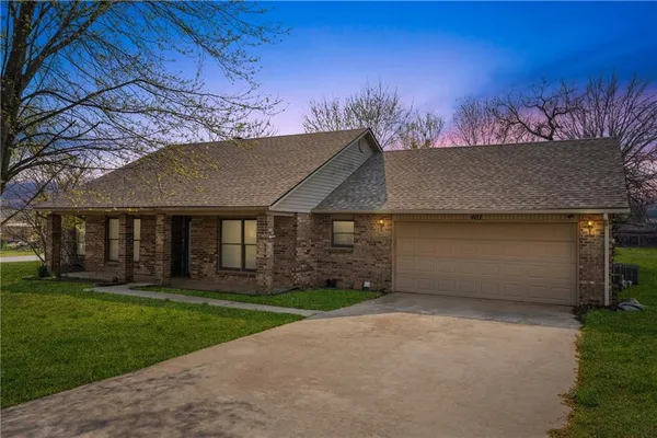 401 North East Street, Caney, KS 67333