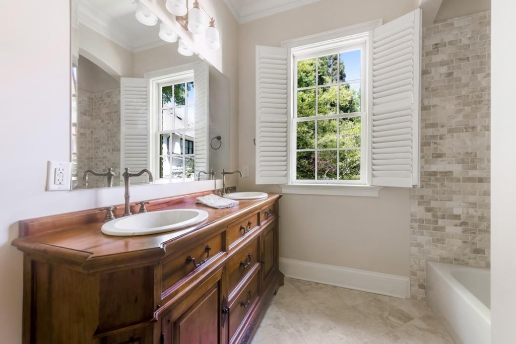 3282 Pinestream Road Northwest Atlanta, GA 30327 - Photo 20 of 54