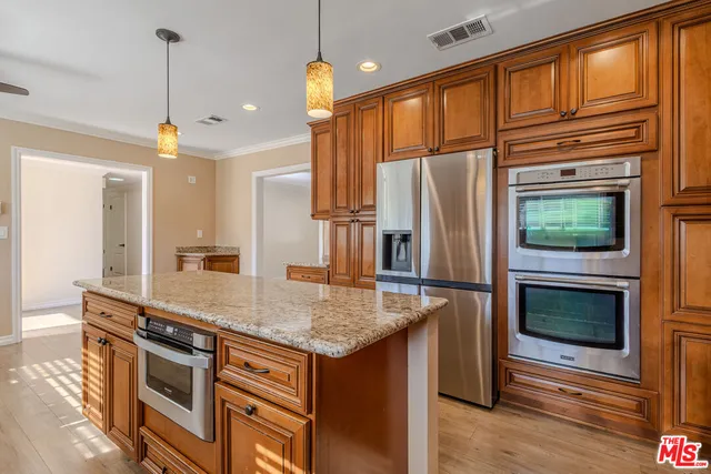 $4,900 | 1921 El Monte Drive, Thousand Oaks, CA 91362