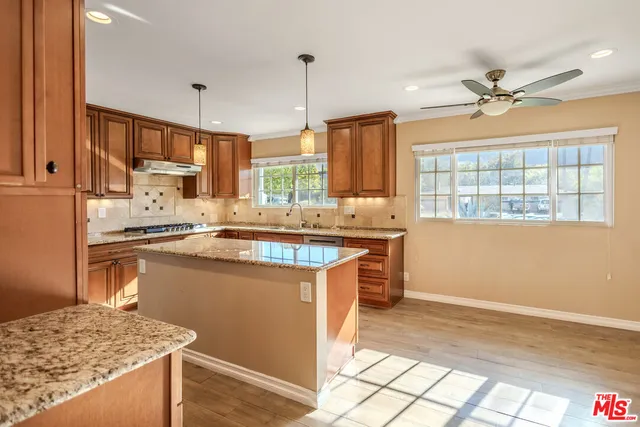 $4,900 | 1921 El Monte Drive, Thousand Oaks, CA 91362