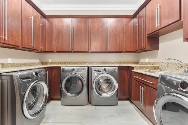 $2,450,000 | 53717 Meadow Lake Court, Elkhart, IN 46514