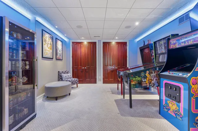 $2,450,000 | 53717 Meadow Lake Court, Elkhart, IN 46514