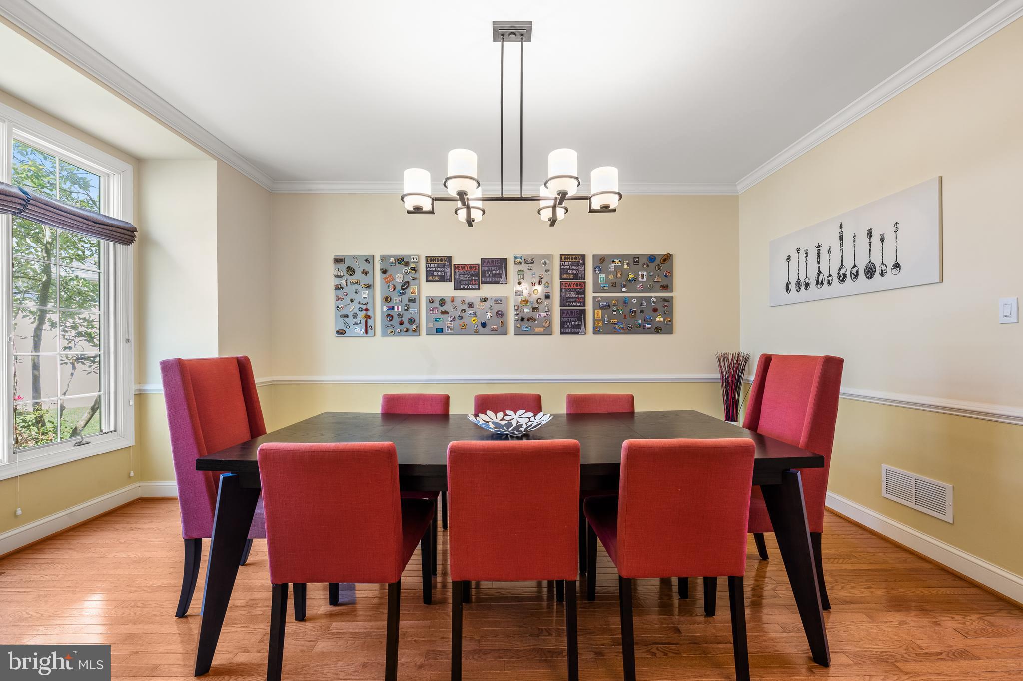 8 Hayworth Circle Exton, PA 19341 - Photo 13 of 39 Large dining room