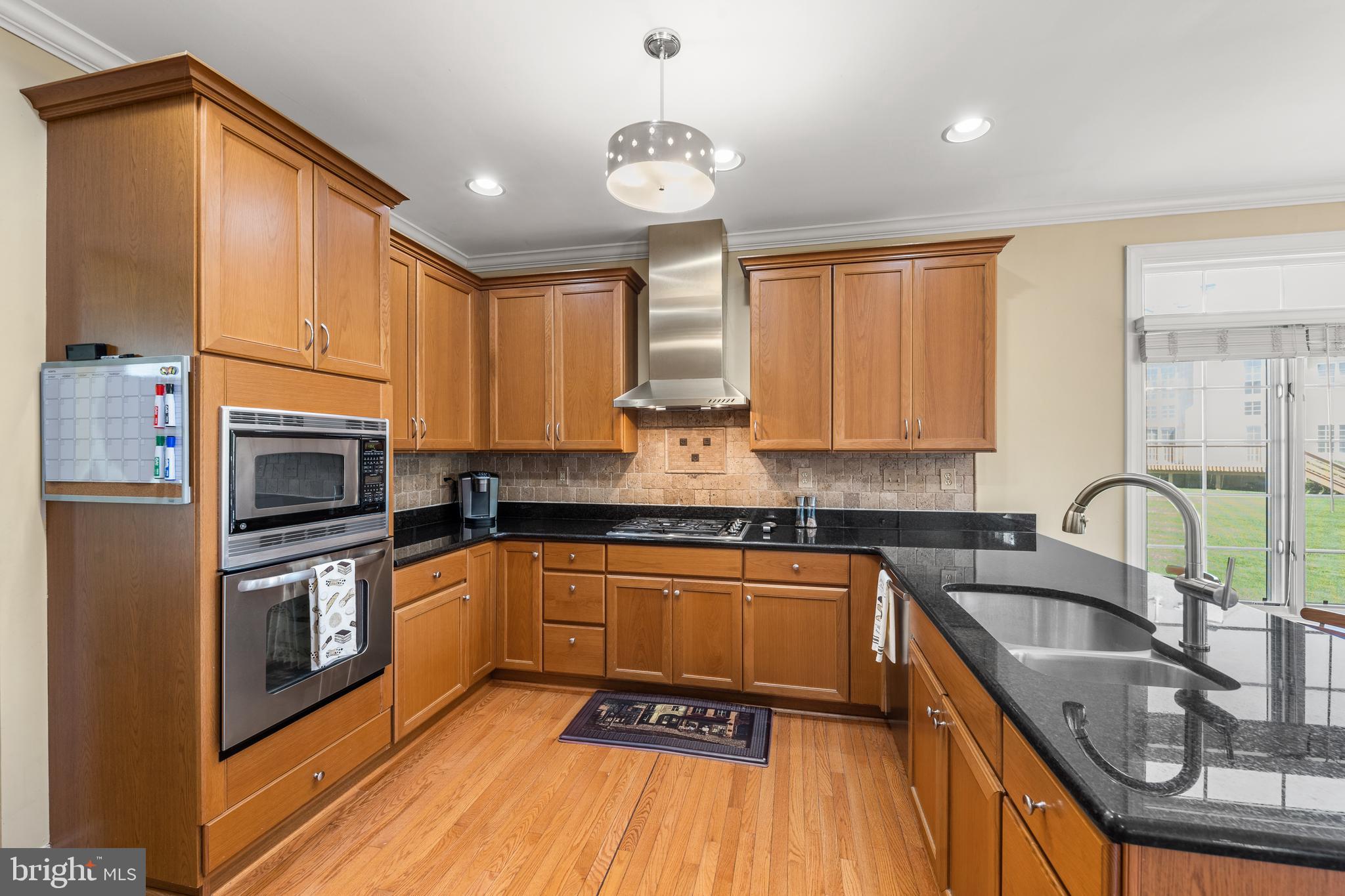 8 Hayworth Circle Exton, PA 19341 - Photo 16 of 39 Generous counter space