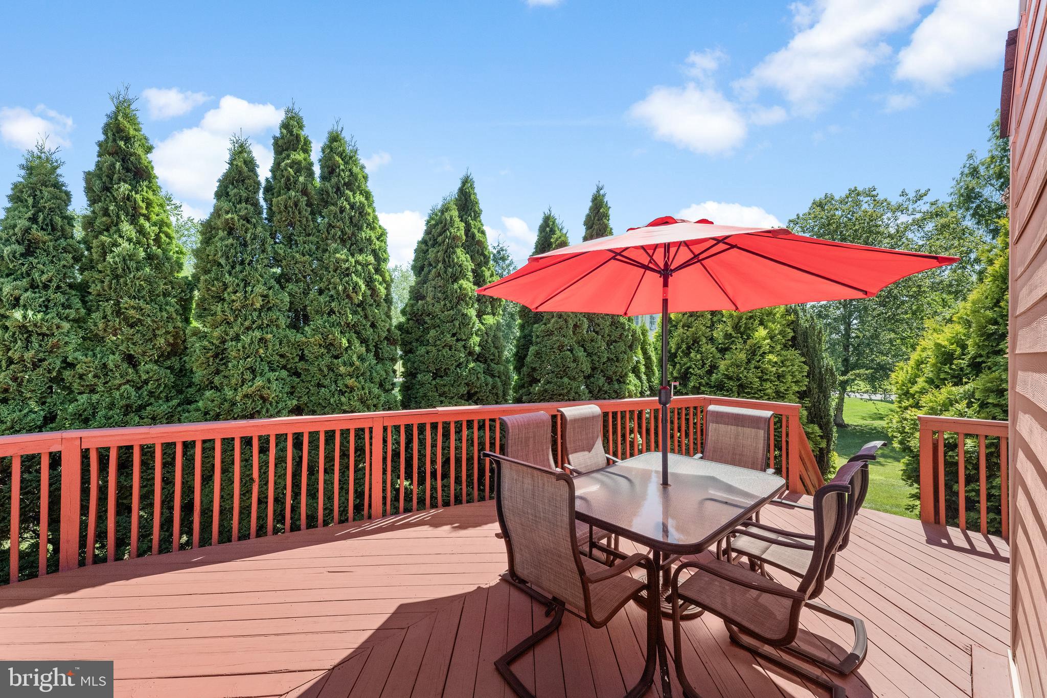 8 Hayworth Circle Exton, PA 19341 - Photo 38 of 39 Lovely deck with privacy