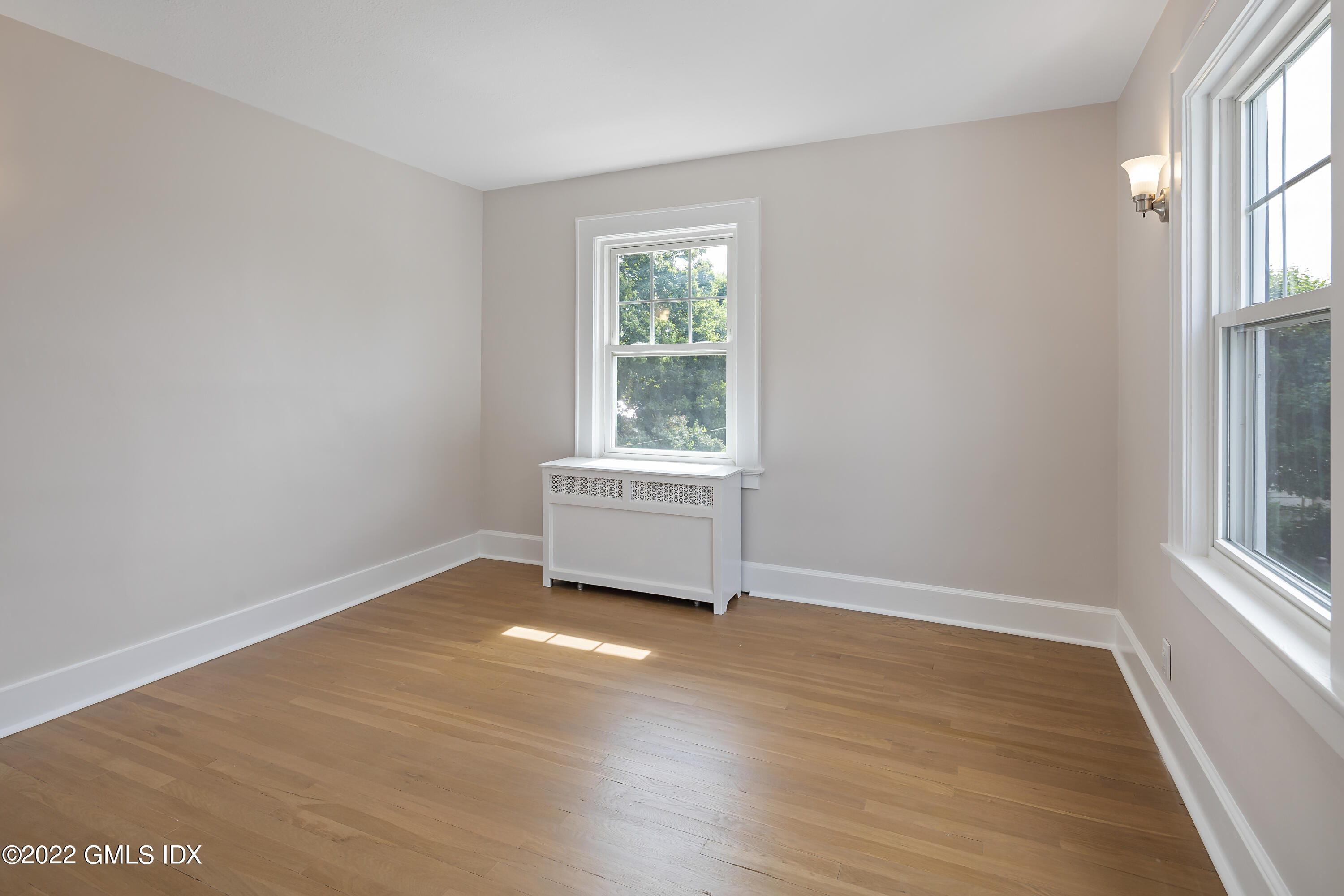 287 Glenbrook Road Stamford, CT 06906 - Photo 25 of 37 287 Glenbrook Rd, Stamford, CT 06906-32