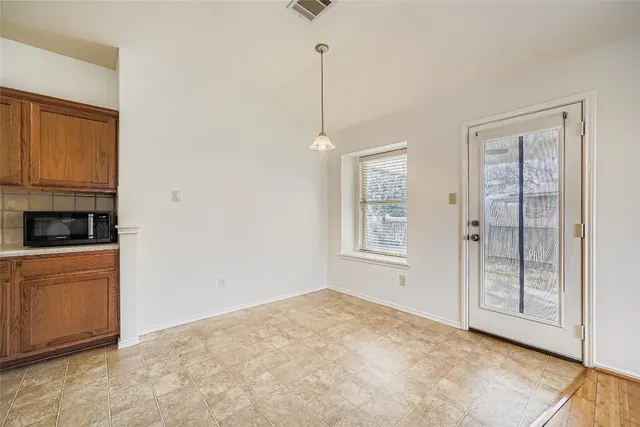 $1,990 | 1101 Tudor House Road, Pflugerville, TX 78660