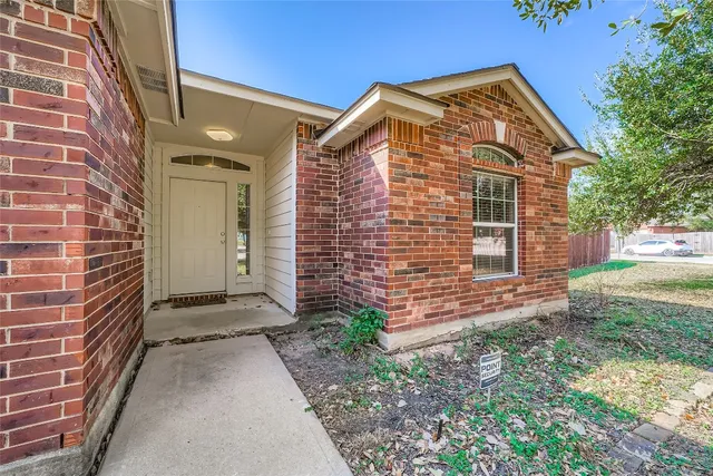 $1,990 | 1101 Tudor House Road, Pflugerville, TX 78660