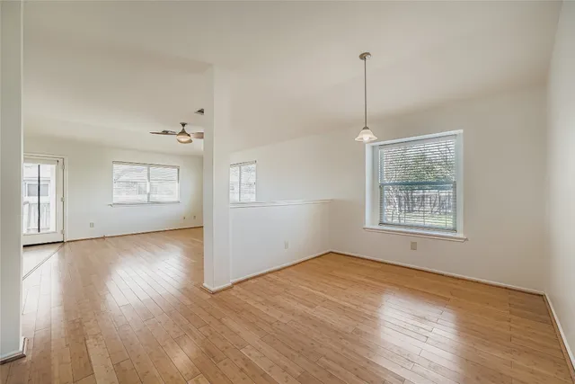 $1,990 | 1101 Tudor House Road, Pflugerville, TX 78660