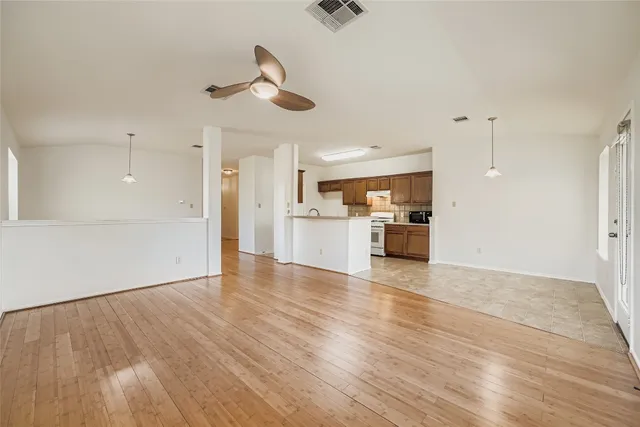 $1,990 | 1101 Tudor House Road, Pflugerville, TX 78660