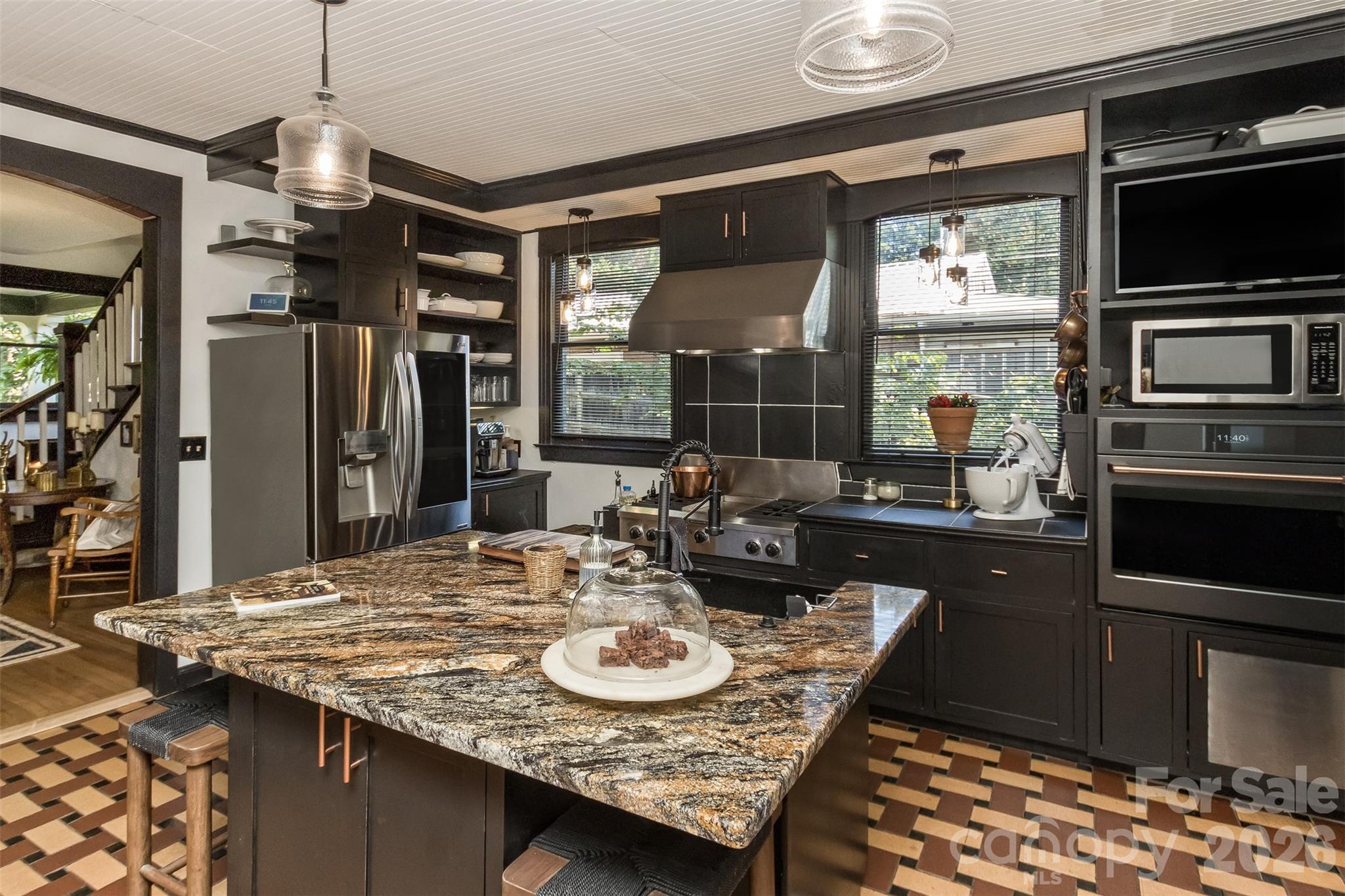 293 Fairview Road Asheville, NC 28803 - Photo 9 of 48 Gallery Image 9