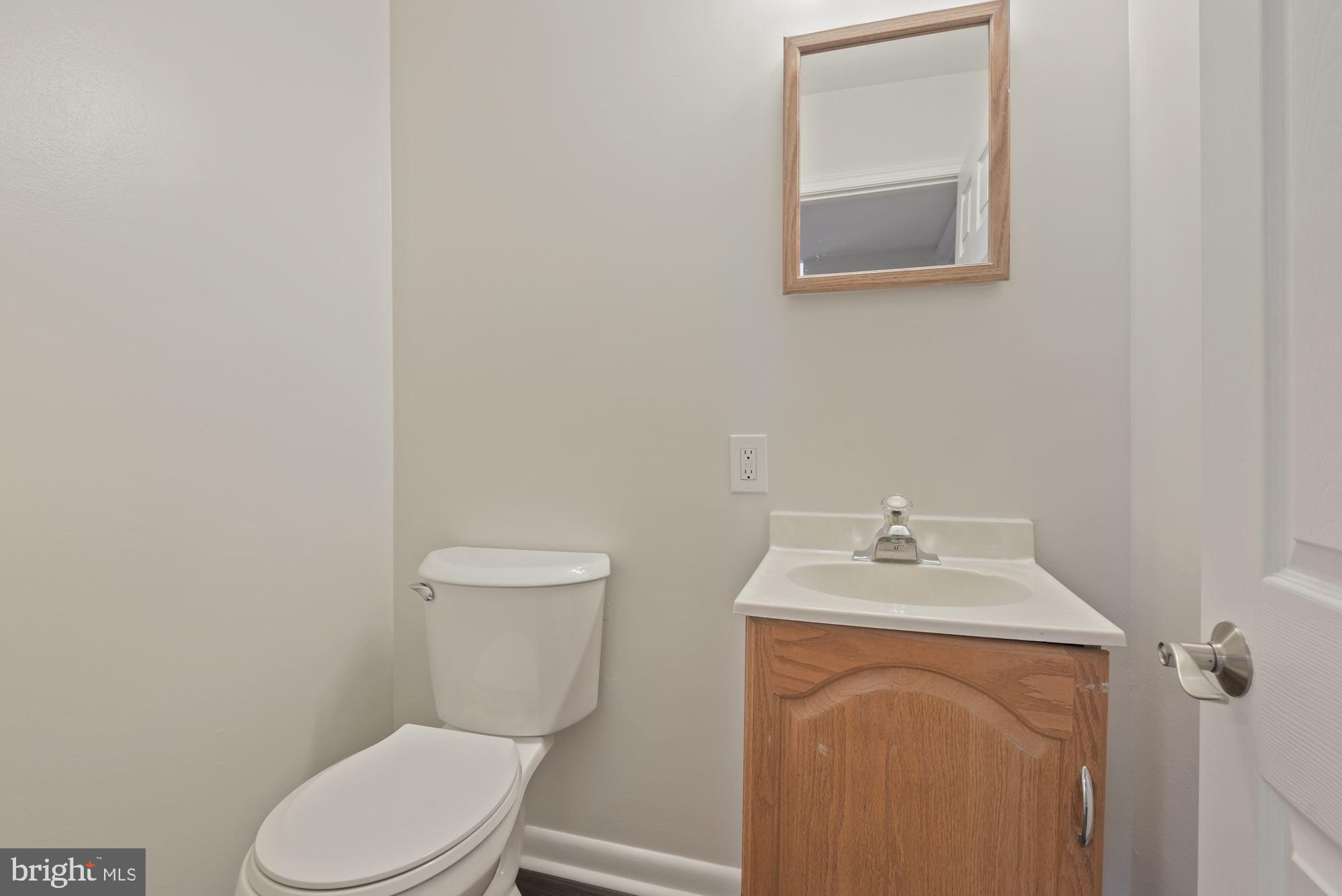 8348 Wagon Wheel Road Alexandria, VA 22309 - Photo 32 of 41
