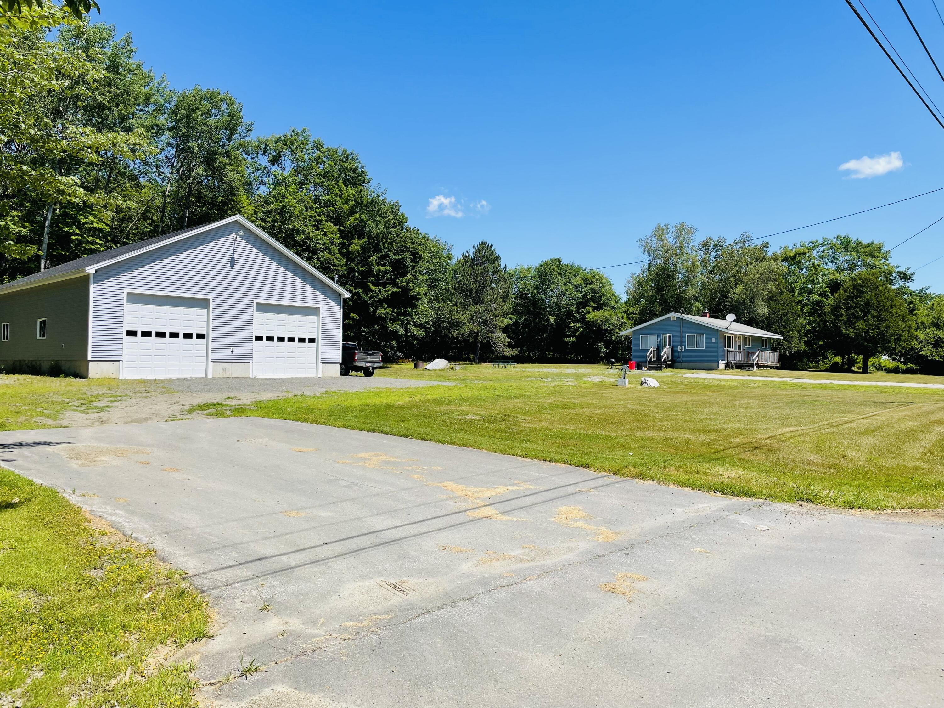 723 York Road Hermon, ME 04401 - Photo 3 of 19 IMG_5518