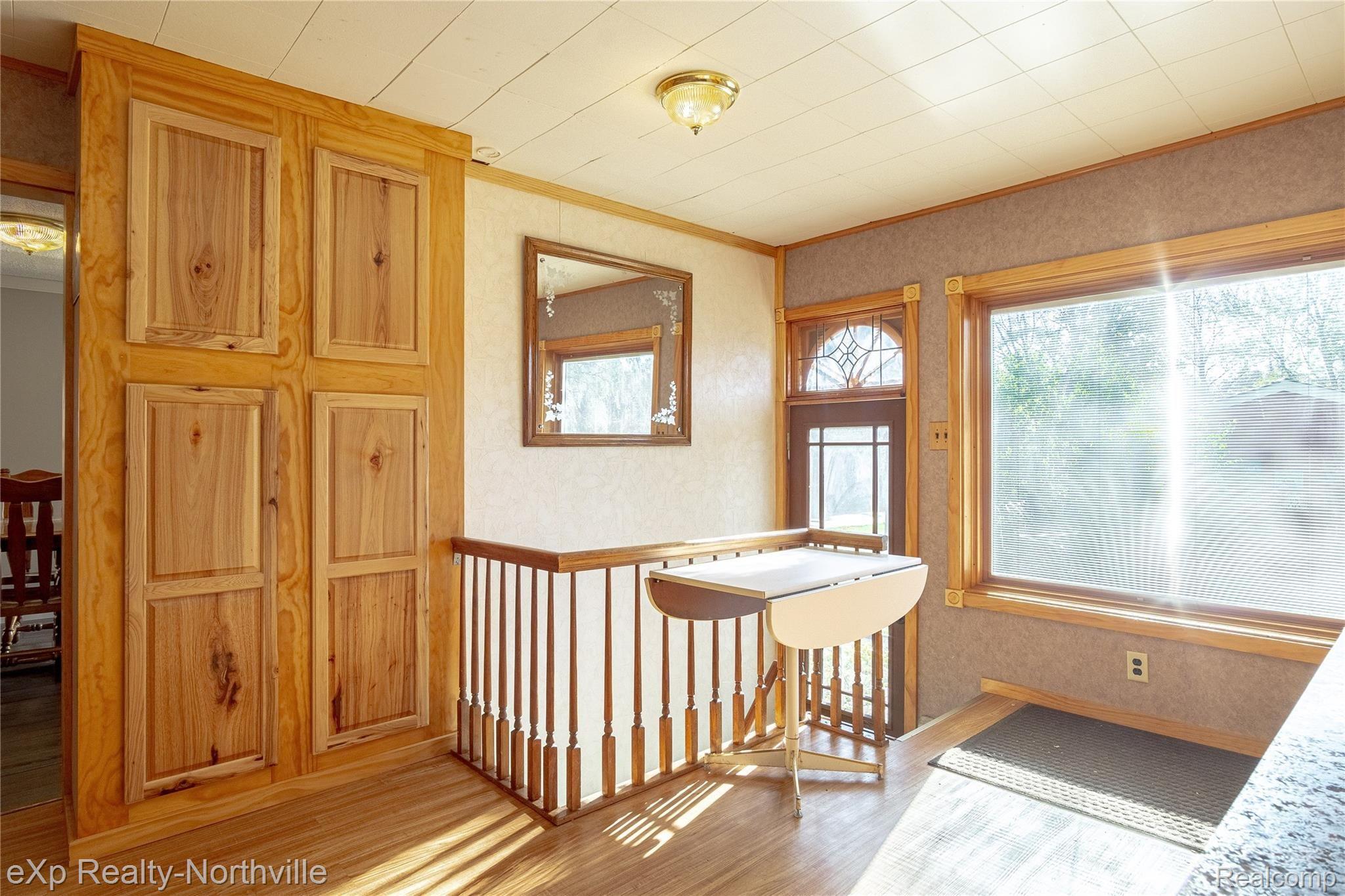 9051 North Latson Road Howell, MI 48855 - Photo 22 of 61 Interiors (2 of 41).jpg