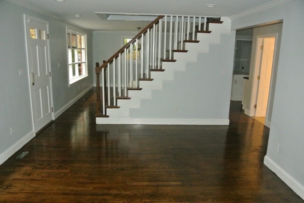 41 Old Post Road Walpole, MA 02032 - Photo 15 of 38