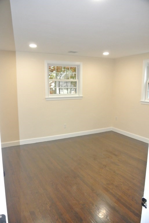 41 Old Post Road Walpole, MA 02032 - Photo 28 of 38