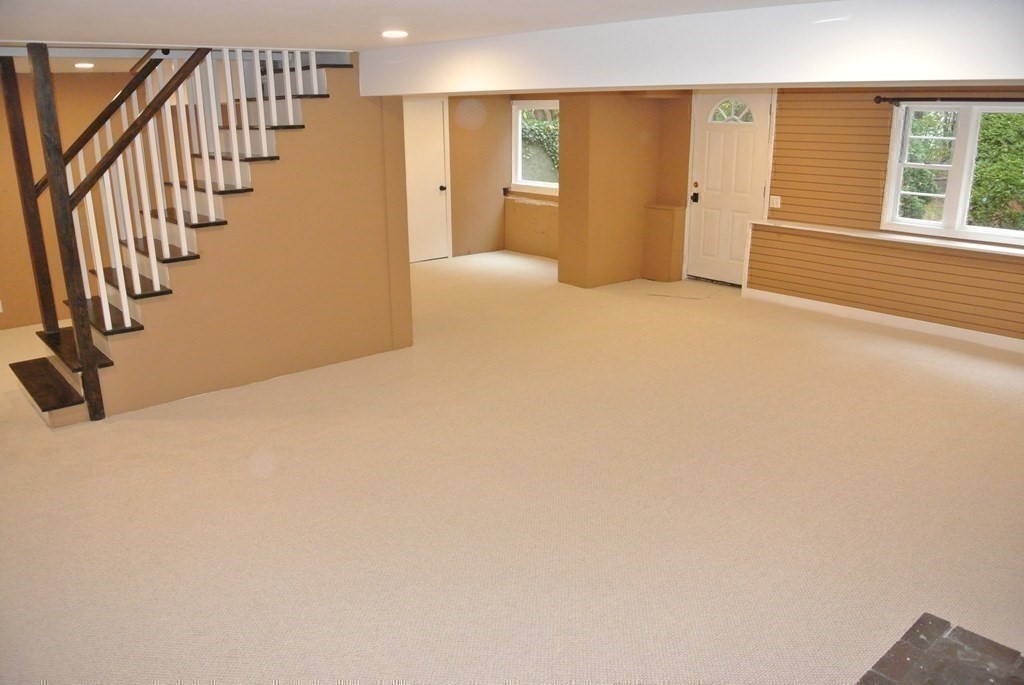 41 Old Post Road Walpole, MA 02032 - Photo 30 of 38