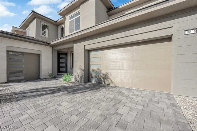$8,800 | 10648 Stone Ledge Avenue, Las Vegas, NV 89135