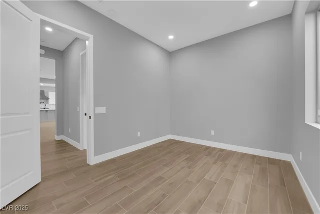 $8,800 | 10648 Stone Ledge Avenue, Las Vegas, NV 89135