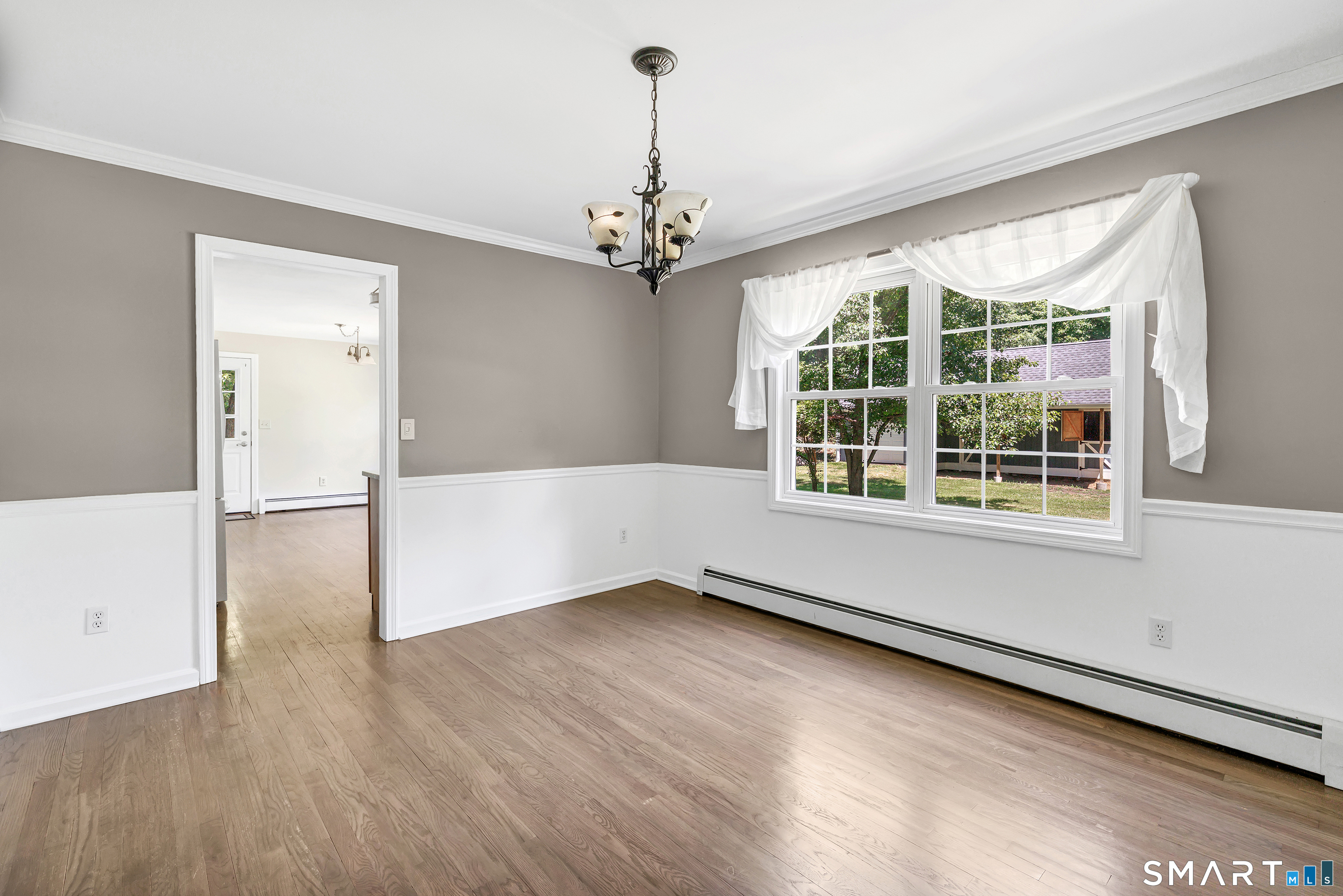 39 Greenbriar Road Oxford, CT 06478 - Photo 23 of 40