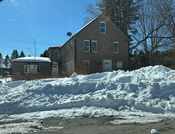 $499,000 | 303 West Main Street, Millbury, MA 01527