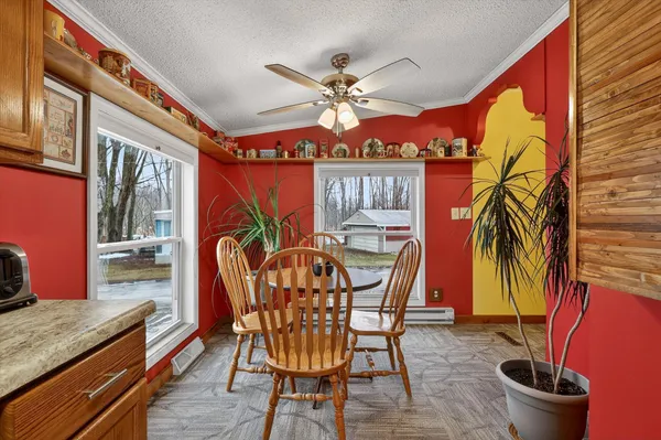 $192,000 | 1296 Charlton Drive, Hastings, MI 49058