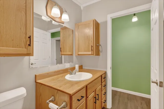 $195,000 | 1296 Charlton Drive, Hastings, MI 49058