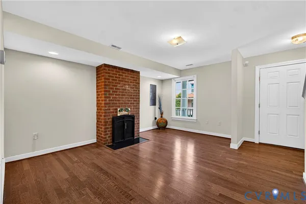 $1,900 | 707 Catherine Street, Richmond, VA 23220